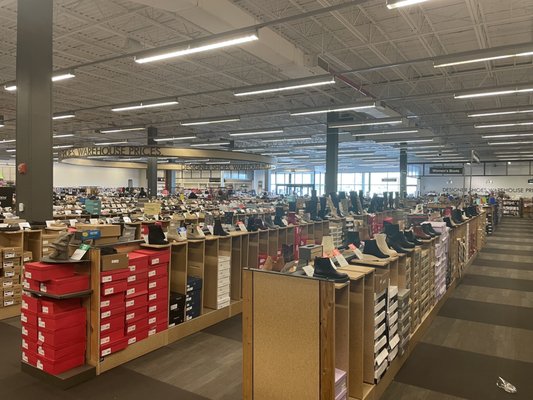 DSW Designer Shoe Warehouse