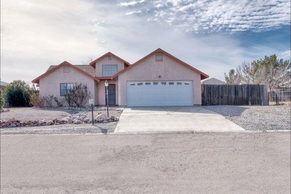 FOR SALE - 1404 W Quail Run, Willcox, AZ 85643