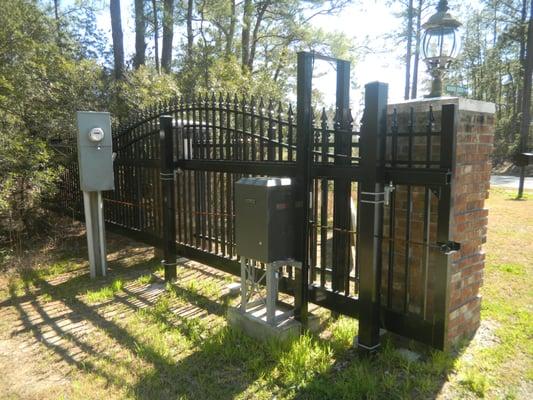 Ornamental Estate Gate w/ Electric Operator