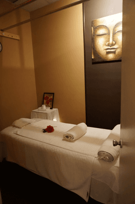 massage room