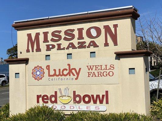 Mission Plaza