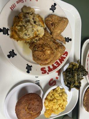 Fried Chicken Macaroni & Cheese Baked Cornbread Creamed Potatoes