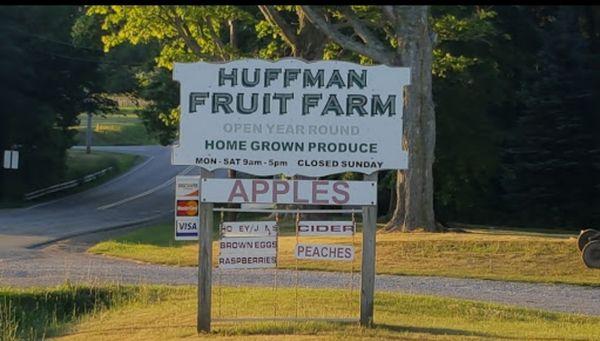 Huffman's Fruit Farm Sign