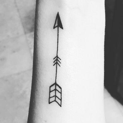 Arrow to symbolize "soul sisters"