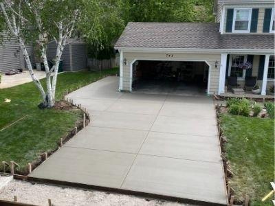 New driveway and sidewalk installed summer of 2021