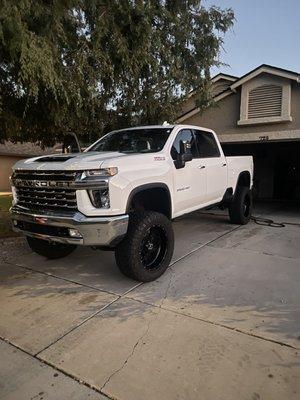 Chevy 3500 full exterior and ceramic coating