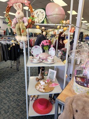 Ashland Goodwill store Easter Display