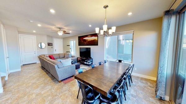 Entrada at Moab offers luxurious 4 bedroom townhomes with outdoor pool and close to downtown and Arches National Park!