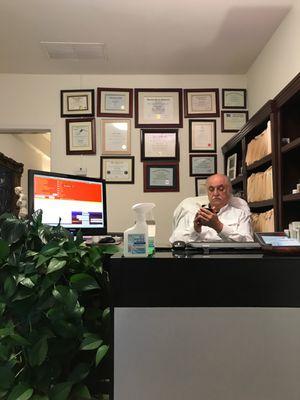 Dr Zarabi's office.