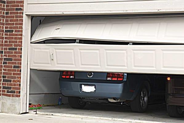 Strong Hold Garage Doors & Gates Repair