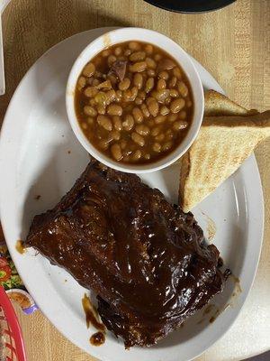 Baby back ribs and beans meh