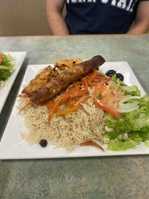 Chicken kabob platter