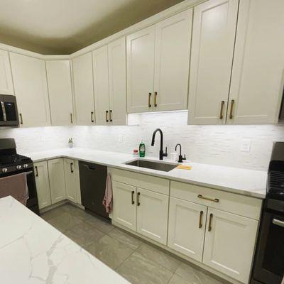 I truly unique lnhouse line of under cabinet lighting will really show off you homes cabinets.