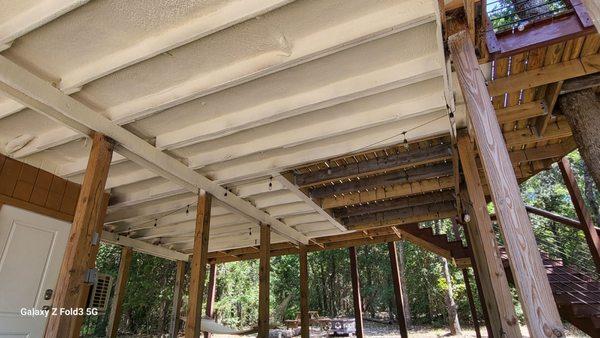 No moisture will be a problem to the underside of this tree house