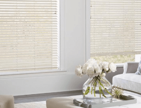 Horizontal wood Blind Everwood Distinction  Hunter Douglas Brilliant Drapery Design