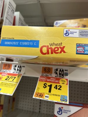 Selling cereal that EXPIRED last year. Lol..... , Truly ridiculous. We're in 2023. Lol.