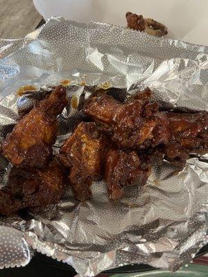 Honey barbecue wings