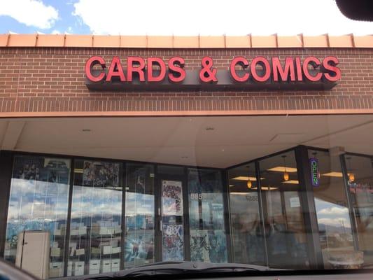 Ed's Cards & Comics