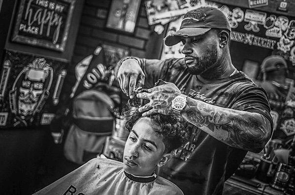 RicoTheBarberPro, shears on top