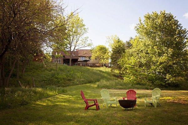 Lovely Bed and Breakfast on the banks of the North Fork of the Shenandoah River.