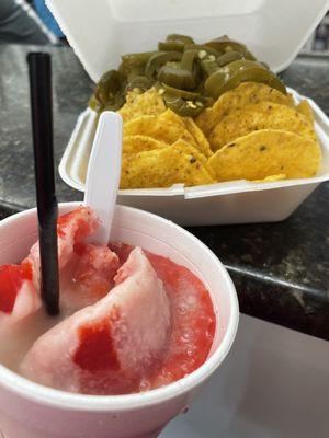 Red velvet cake with condensed milk and nachos without cheese + added peppers