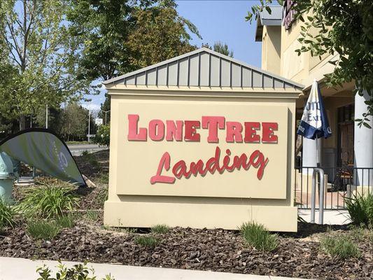 Lone Tree Landing Plaza