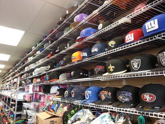 NewEra and Mitchell&ness