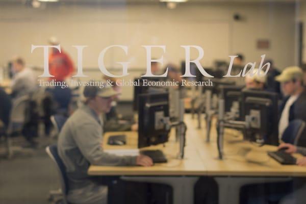 The Tiger Lab, where students from a variety of business majors have access to Bloomberg terminals and real-time stock market information.