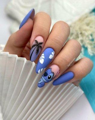 Custom Nails