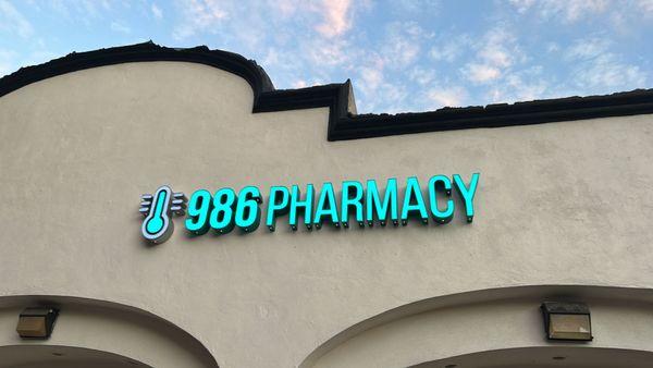 986 Pharmacy