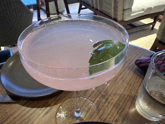 Wisteria Lane: potato vodka, sparkling, lavender, basil, lemon syrup