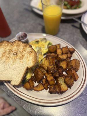 Southern Omelette, I chose toast instead of the biscut