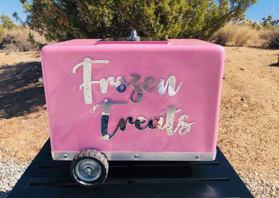 This sweet mini paleta cart holds up to 70 frozen treats and is perfect for a bachelorette party, baby shower or a little girl's birthday!