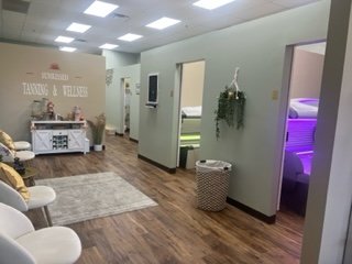 Soothing space full of good vibes, extremely clean, amazing smell, and welcoming environment - all with exceptional services!