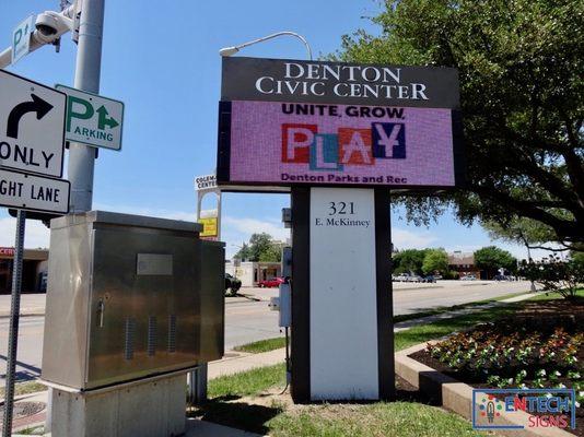 City of Denton - Civic Center  20MM Virtual 3ft x 9.8ft 96x264 Pole Monument / Double Face Full Color RGB