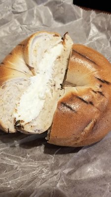 Bluberry bagel with cream cheese