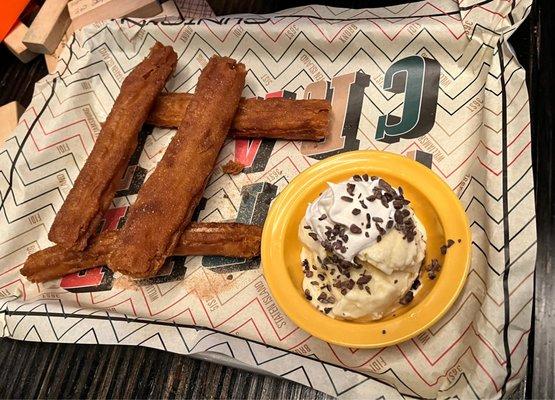 Churros with horchata ice cream