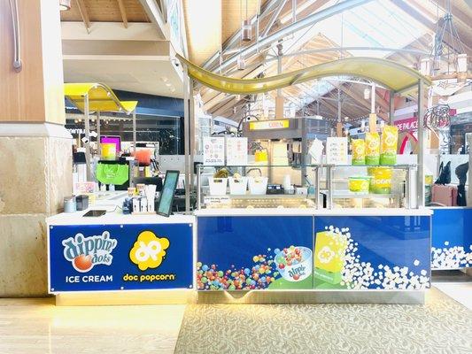 Dippin Dots and Doc Popcorn at Park Meadows Mall