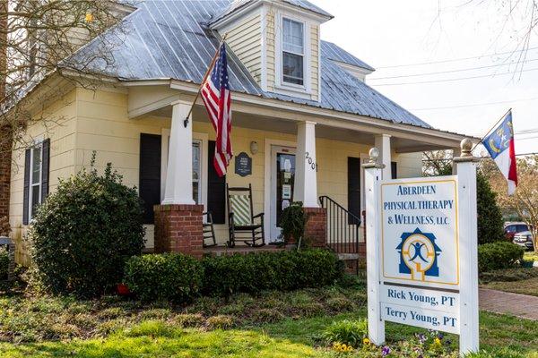 The front of the location for Aberdeen Physical Therapy & Wellness, LLC.