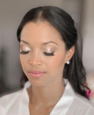 Bridal makeup available in Nashville and surrounding areas. To schedule, please call us today!