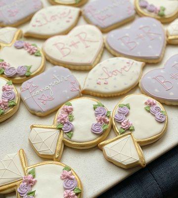 Custom engagement favor cookies