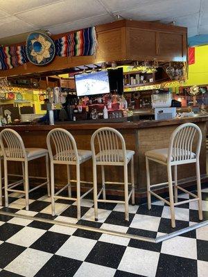 Bar area where they make some awesome margaritas