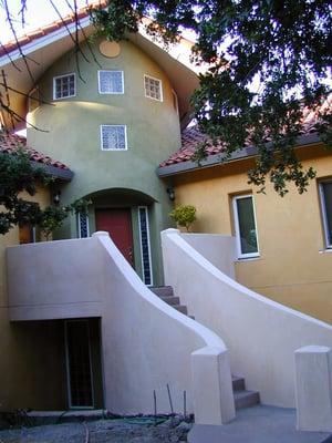 Rice Strawbale and Steel Home