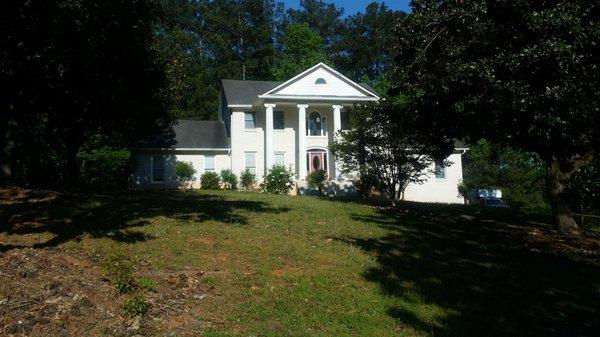 4acres, 2x 2car garage, large 5bedroom, home in Austell.