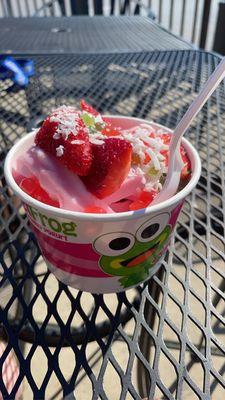 Strawberry Frozen Yogurt