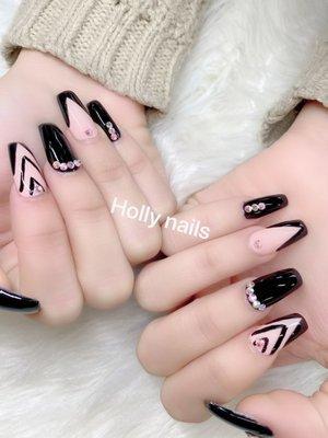 Holly Nails