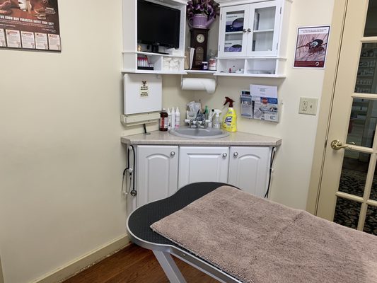 No small refrigerator for vaccine storage in exam room. Was the towel on the exam table changed before we arrived?