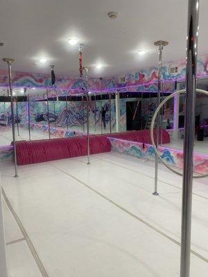 Pole Studio, Aerial Hoop, Safety Mats