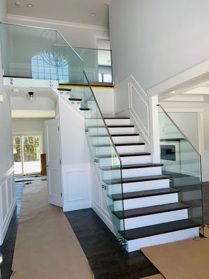 Glass railing