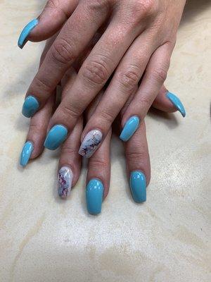 Beautiful nail work by Netti.